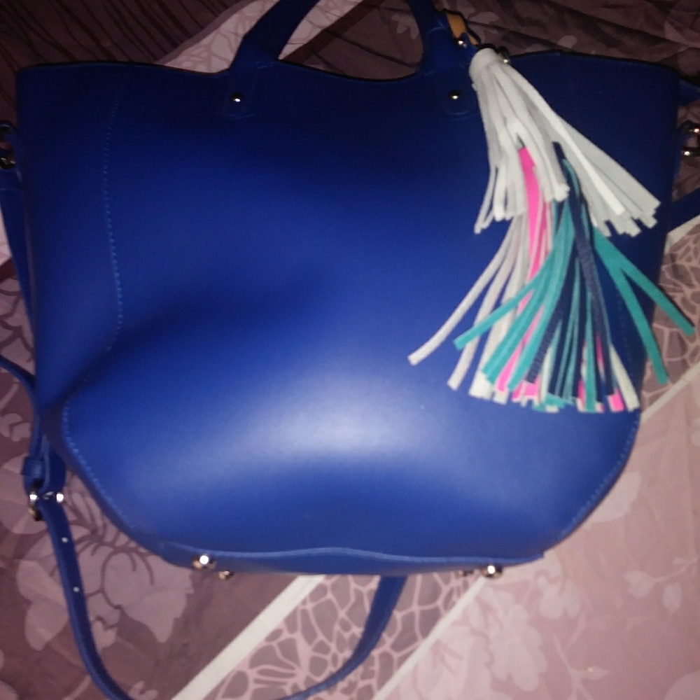 Blue Handbag - Picture 7 of 8